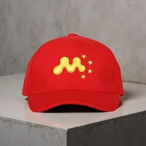 🧢🔥 Mowalola Red Chi Hat NWT – Streetwear Grail Must-Have for Sneakerheads 💎